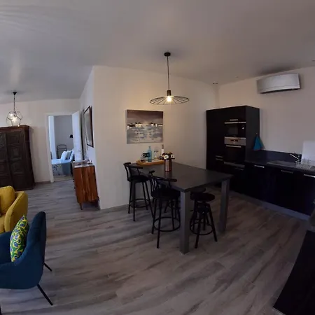 아파트 Maison Diana 카페스탕