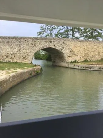 아파트 Maison Diana 카페스탕